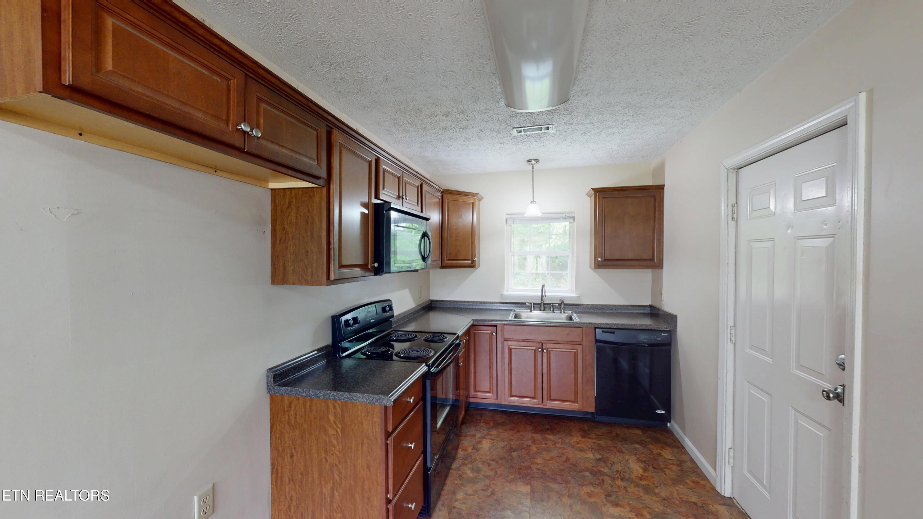 Image 4: 4-Kitchen 1.5