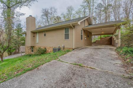 124 Hickory Nut Drive