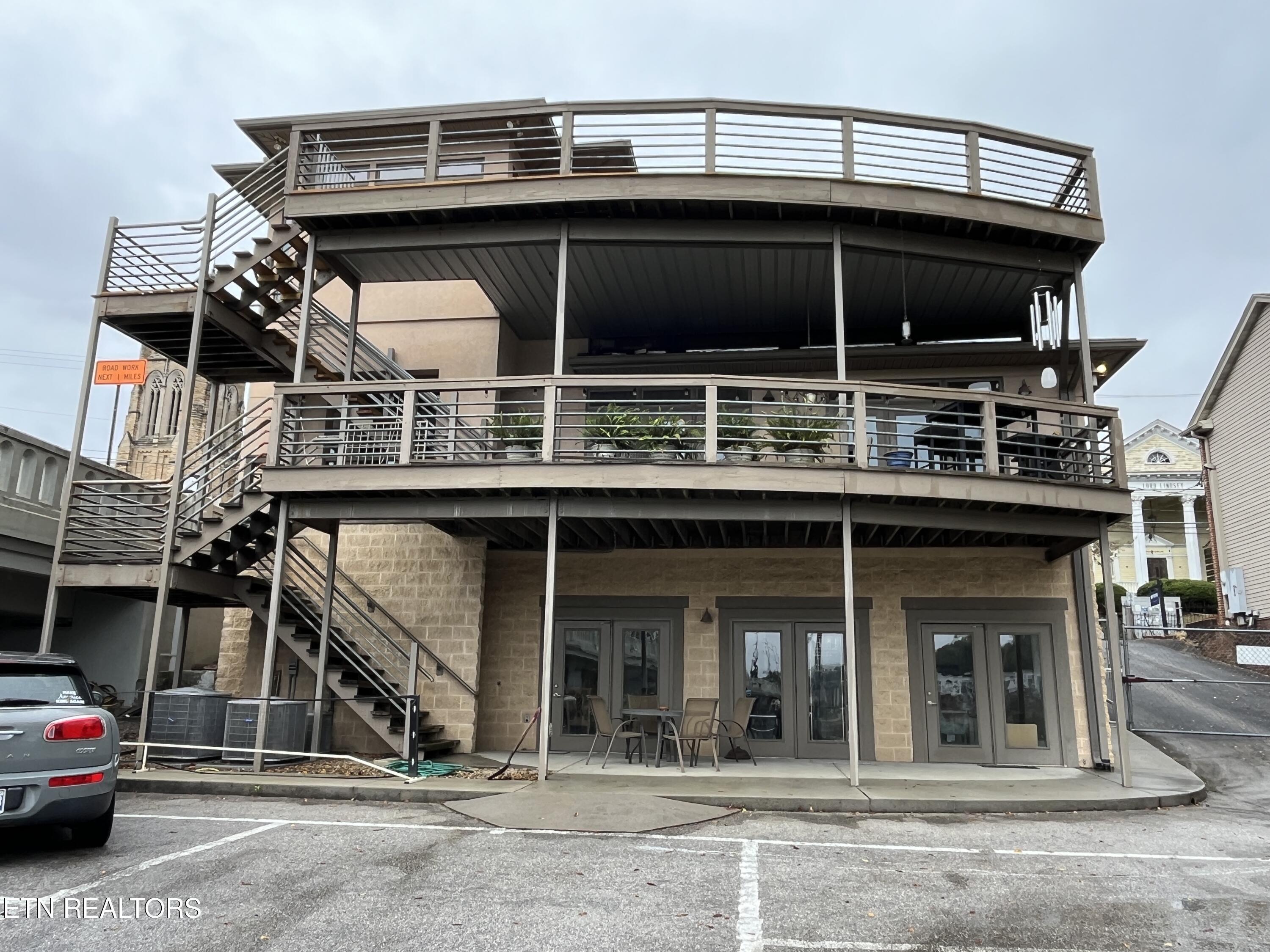 Image 2: South Elevation