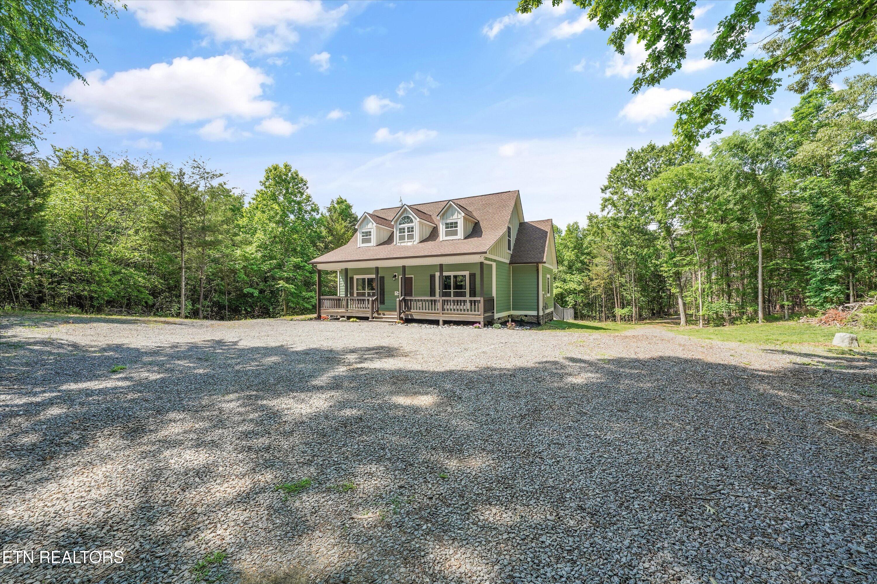 Image 4: 04-1925 Harbor Ln029
