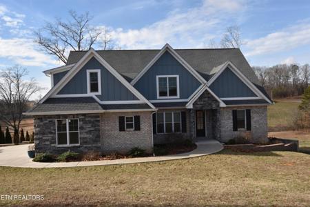 322 Blount Circle