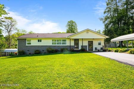 212 Sunset Drive