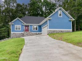 553 Hickory Point Lane