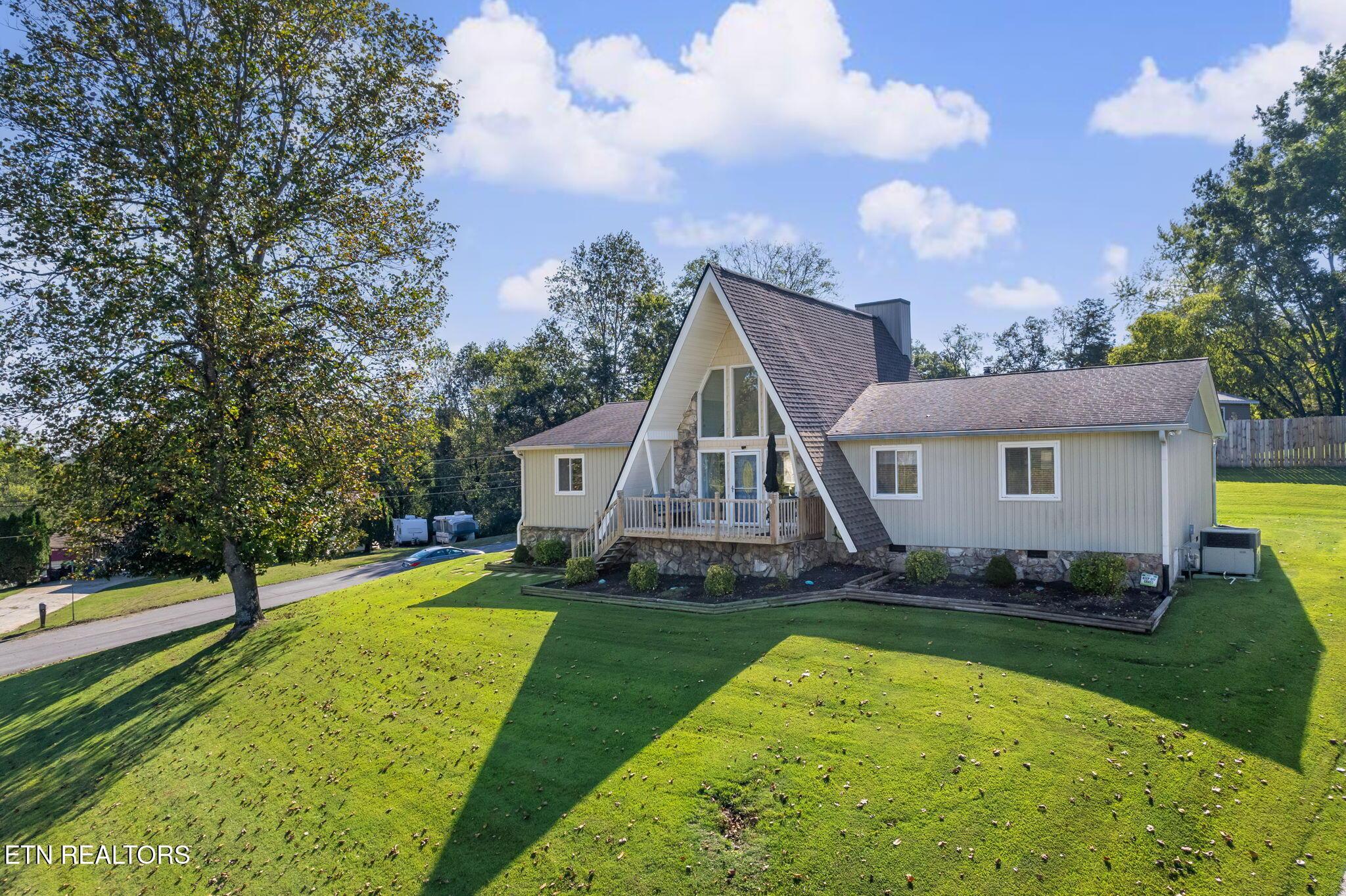 Image 2: 2-web-or-mls-DJI_0694
