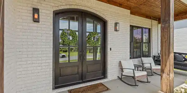 Image 3: 29-10632 Lakecove Way - 19