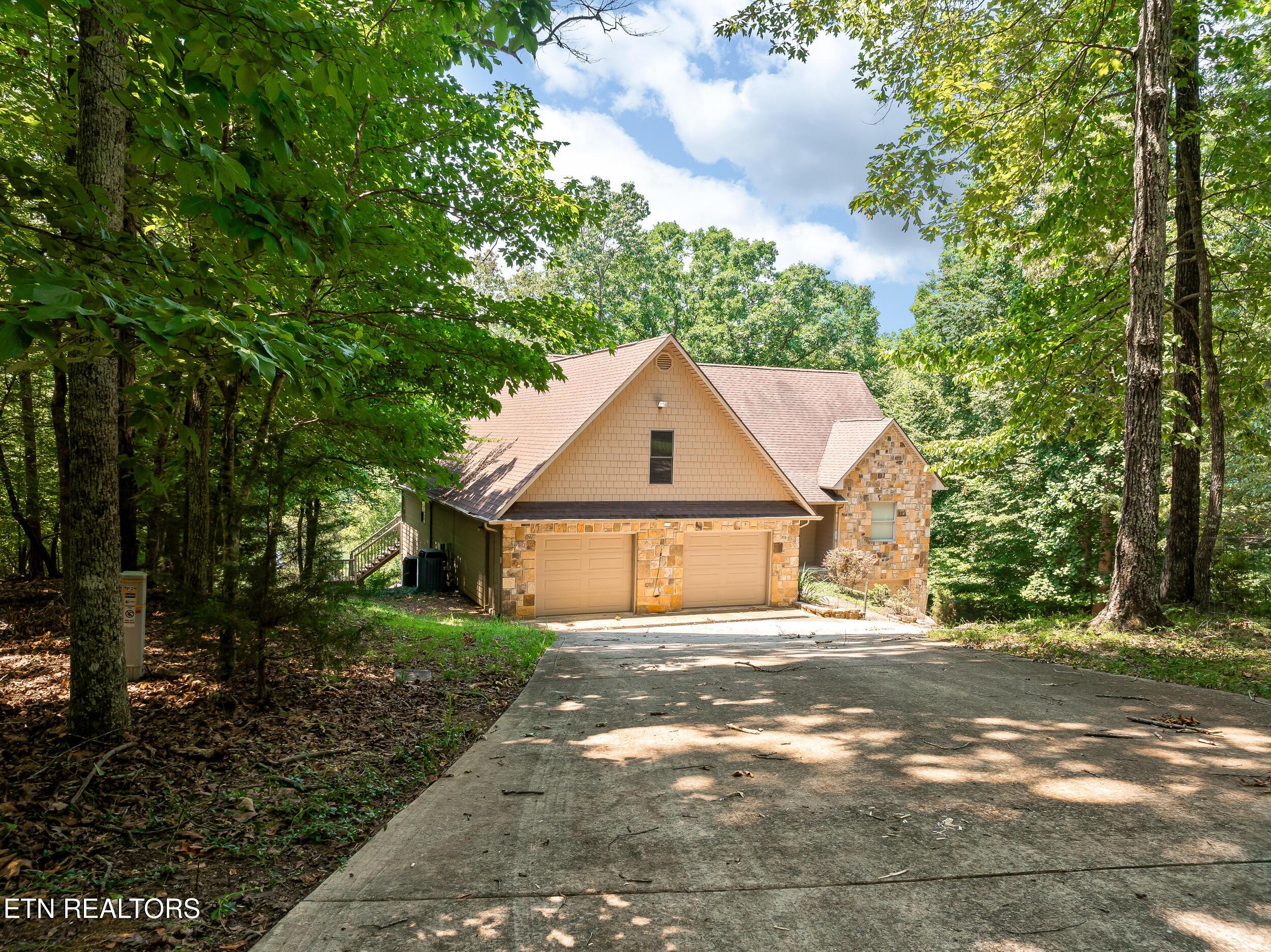 Image 3: 134 holly lane-3