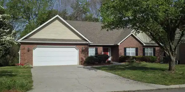 7017 Lake Bluff Court