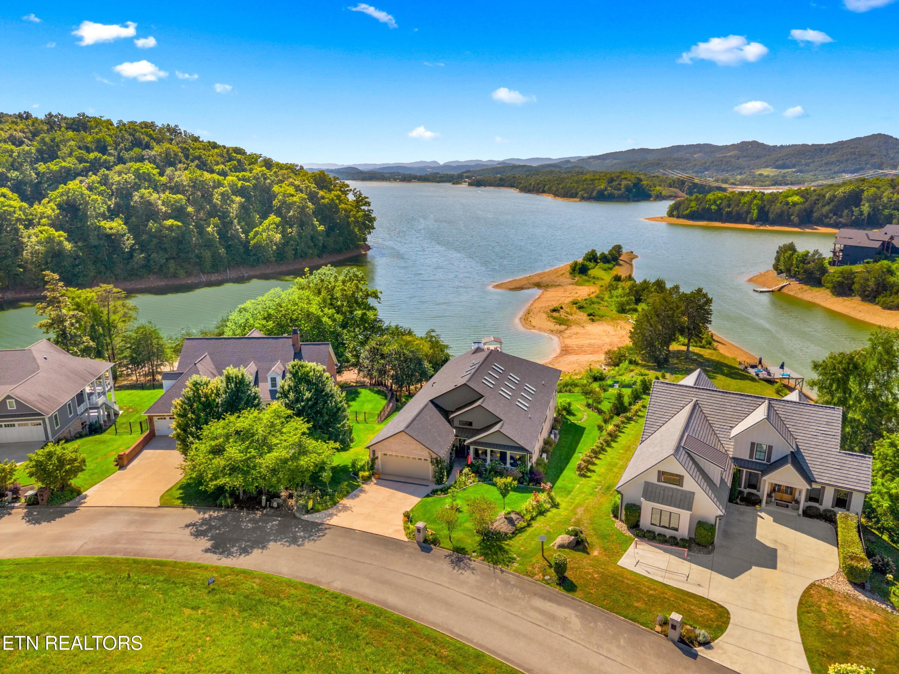Image 4: 002-6325CovesEdgeTrail-Russellville-TN-3