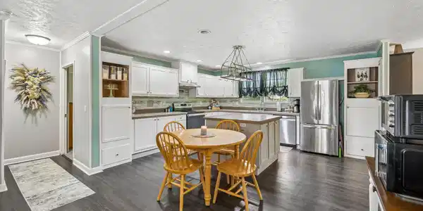 Image 4: 20-1153 Little Dogwood Rd - 020