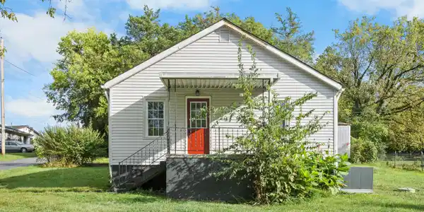 Image 3: Side