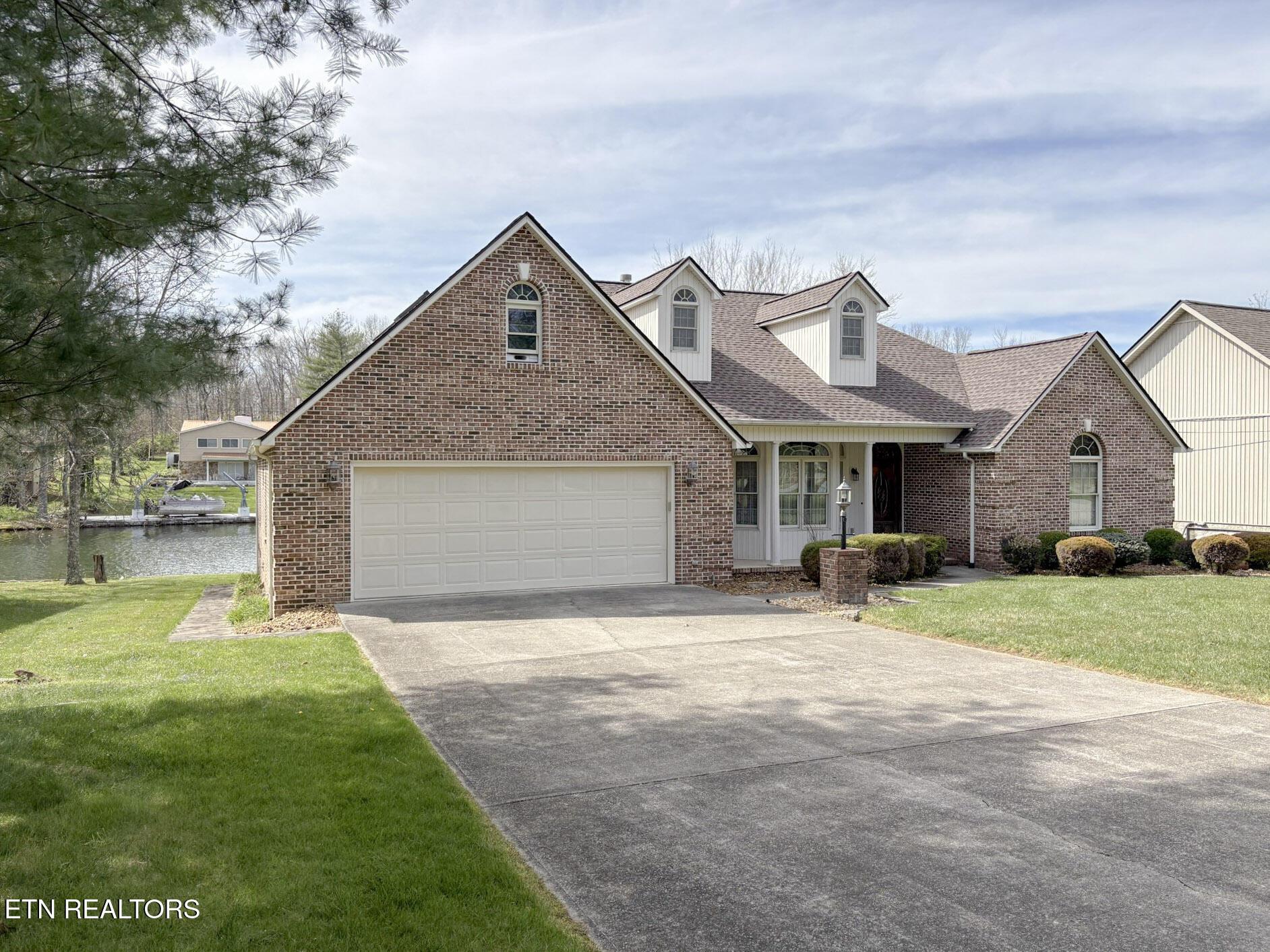 Image 2: Front of House