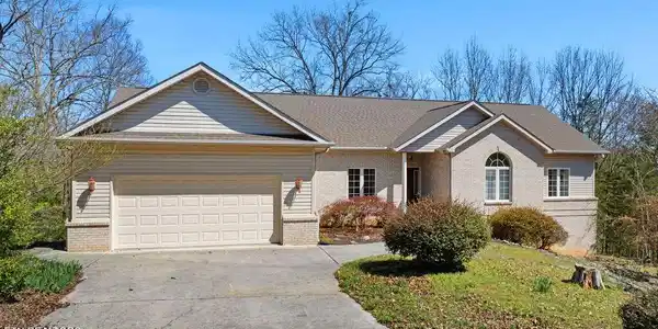 439 Igoti Lane