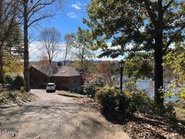 11413 Berry Hill Drive