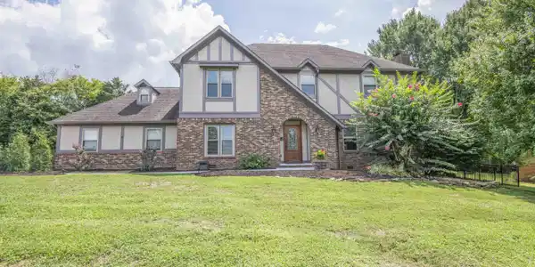 10524 River Ridge Rd