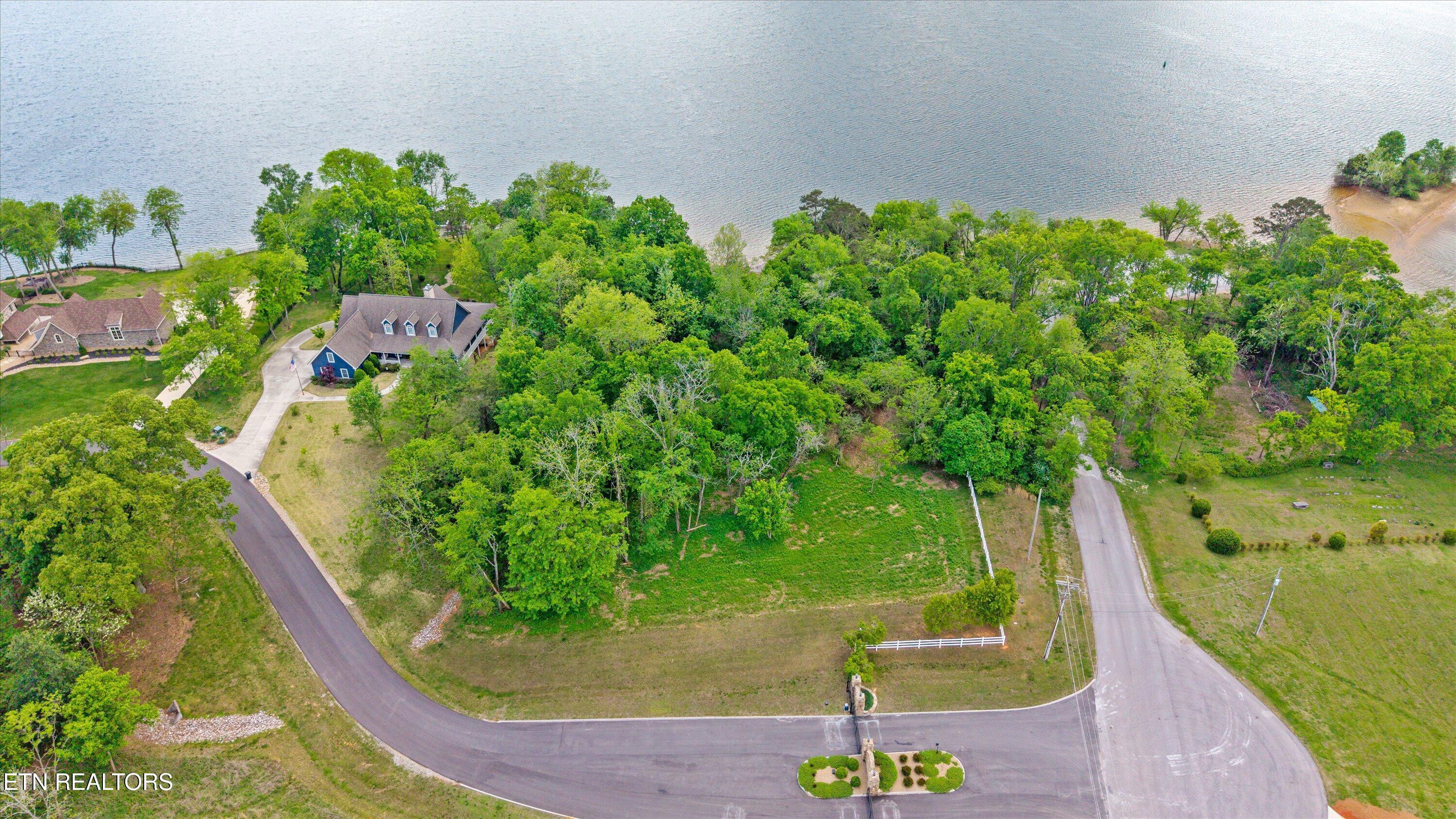 Image 4: Adjoins TVA land