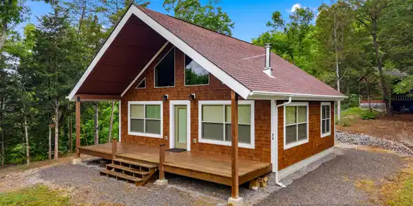 Image 2: 002-3517NeedlesWay-Sevierville-TN-37876-