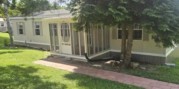 121 Harness Rd