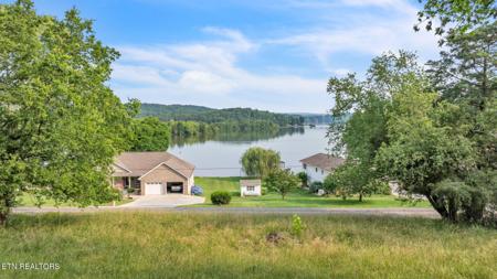 570 Anglers Cove Rd Rd