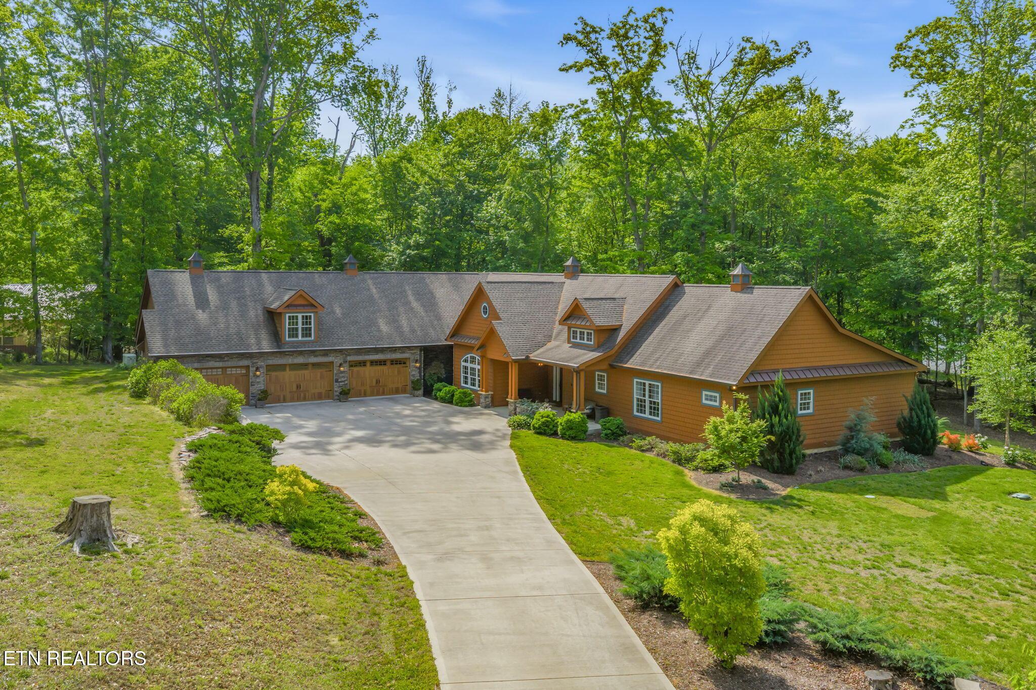 Image 2: 63-web-or-mls-1466 Eagle Furnace Road-64