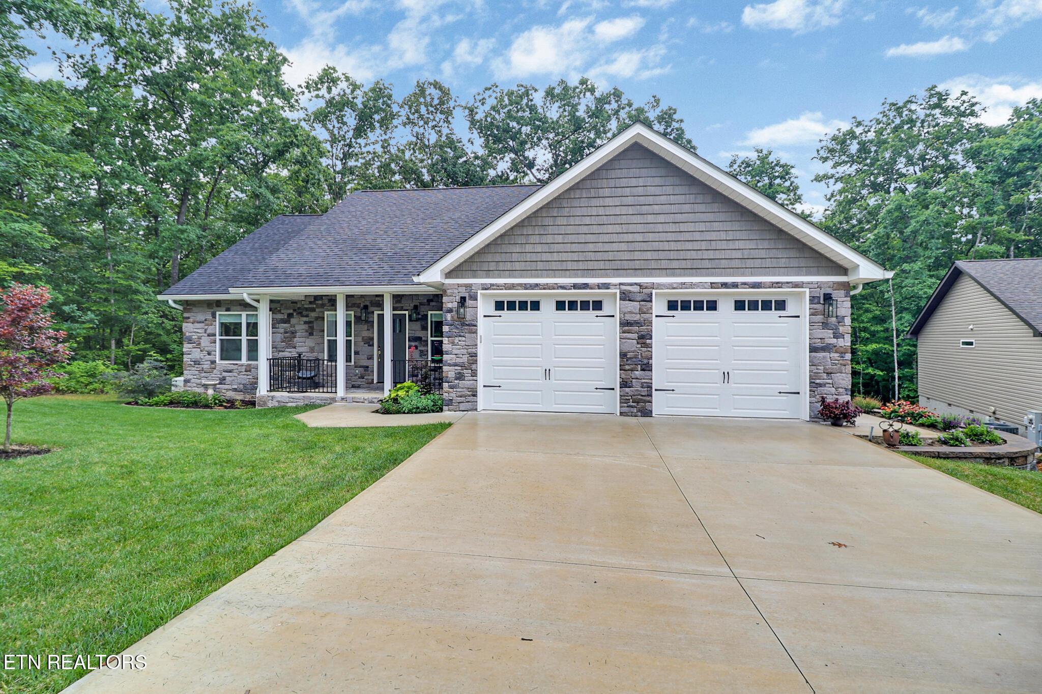 Image 4: Front of home