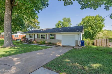 412 Woodland Drive