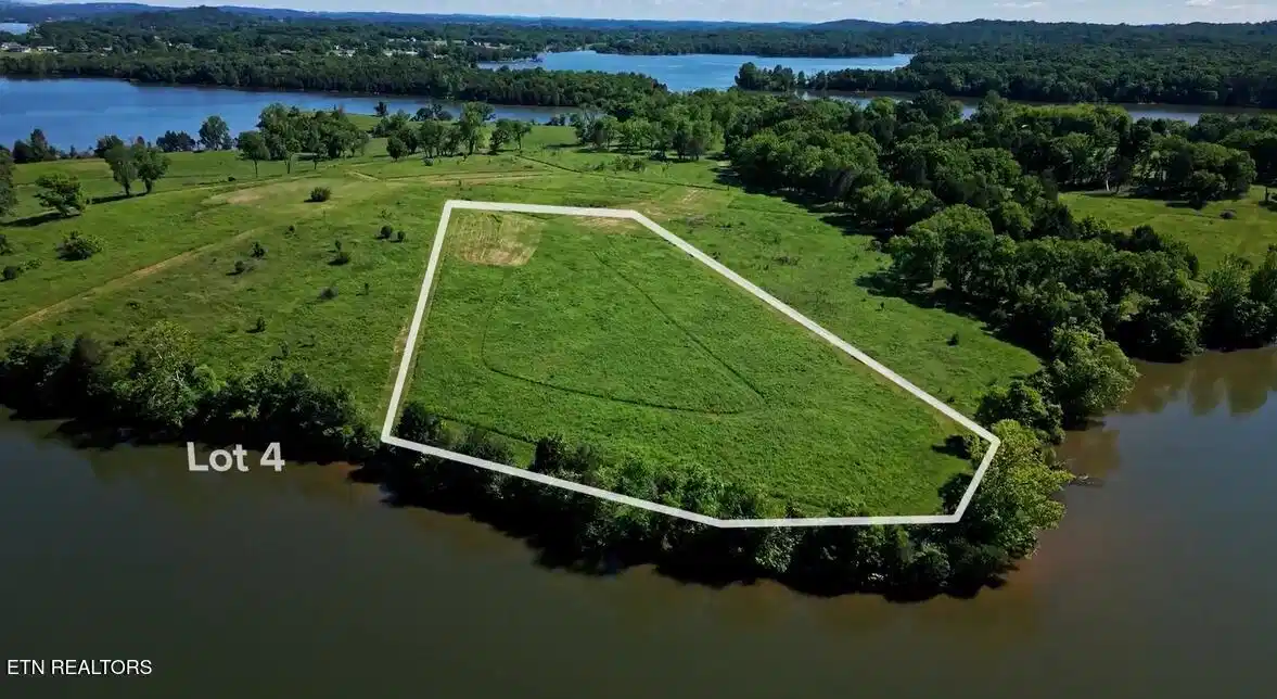 Image 1: Lot 4 Aerial