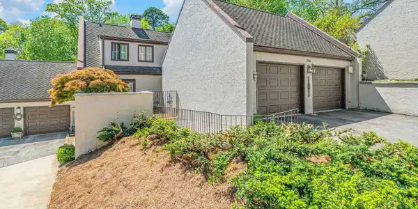 1246 Orleans Drive
