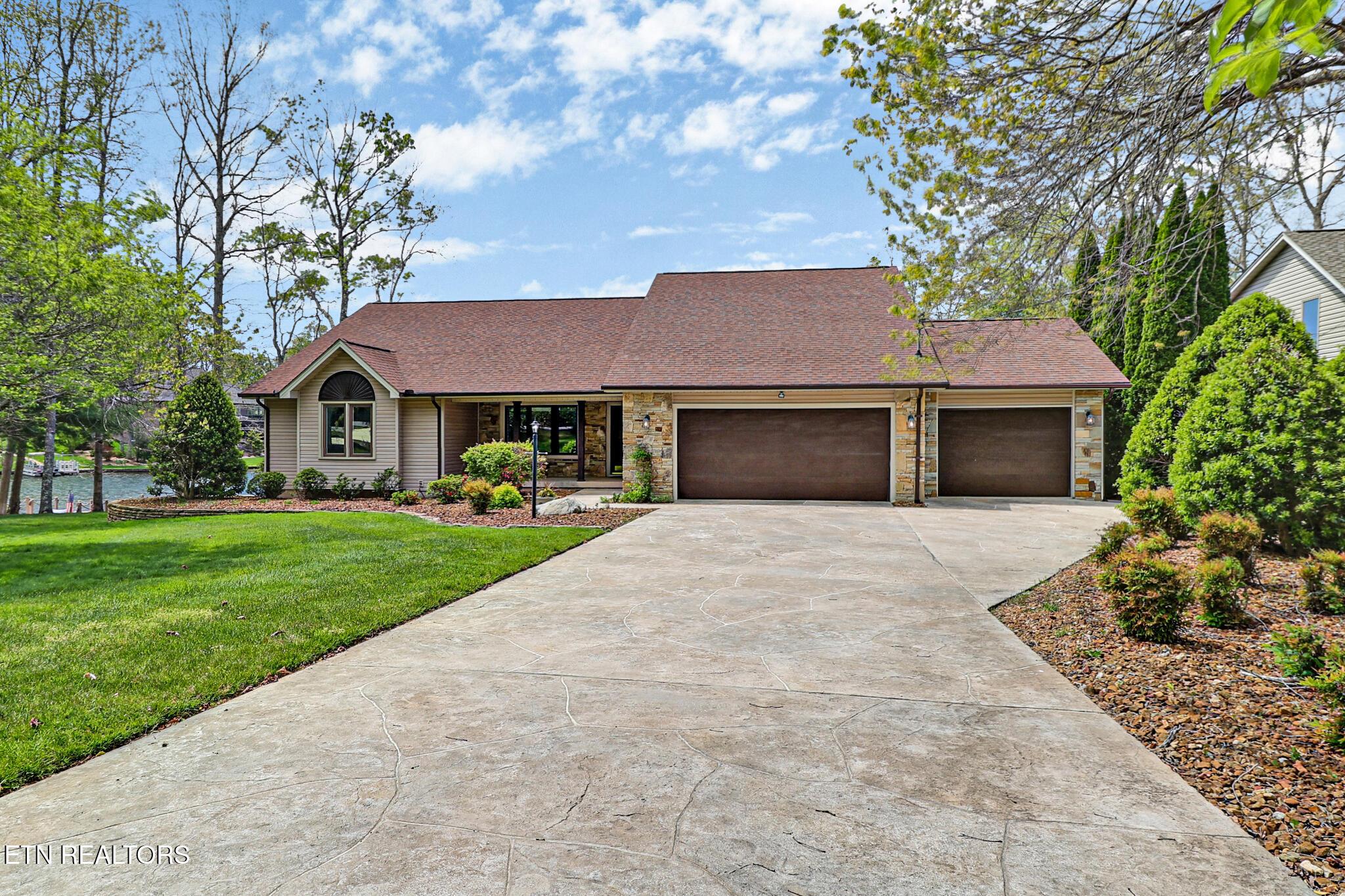 Image 1: 150 Lakewood Drive