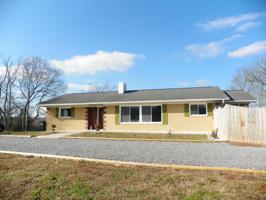 916 Ridgeview Drive