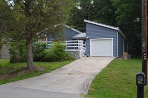 118 Lakeshire Drive