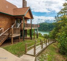 625 Bluff View Rd