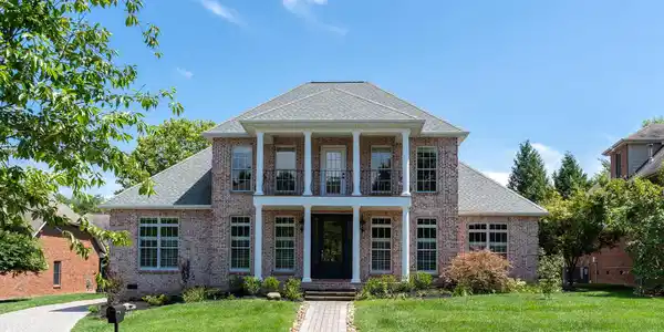 1608 Bayou Bend Way