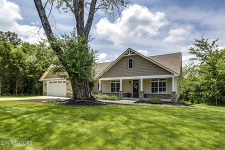301 Oostagala Lane