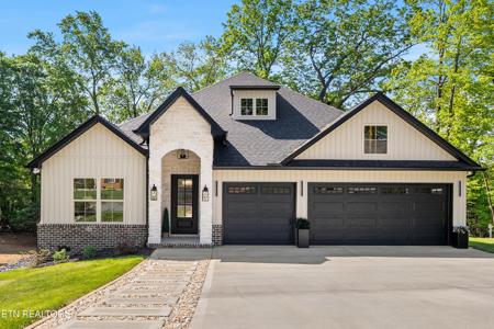 252 Mialaquo Circle