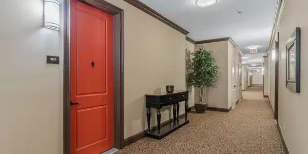 Image 3: Hallway to 409
