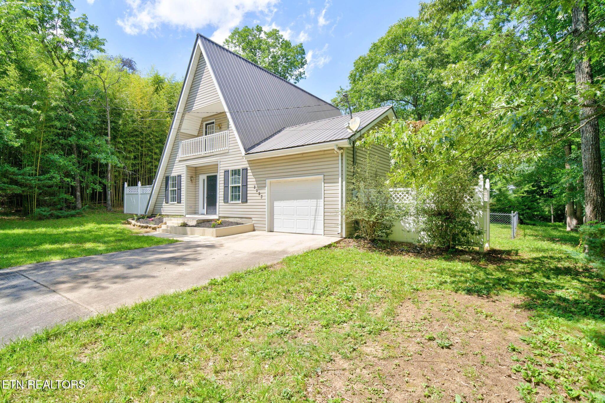 Image 2: 3-web-or-mls-2223 Wichita Dr_012_TNPC