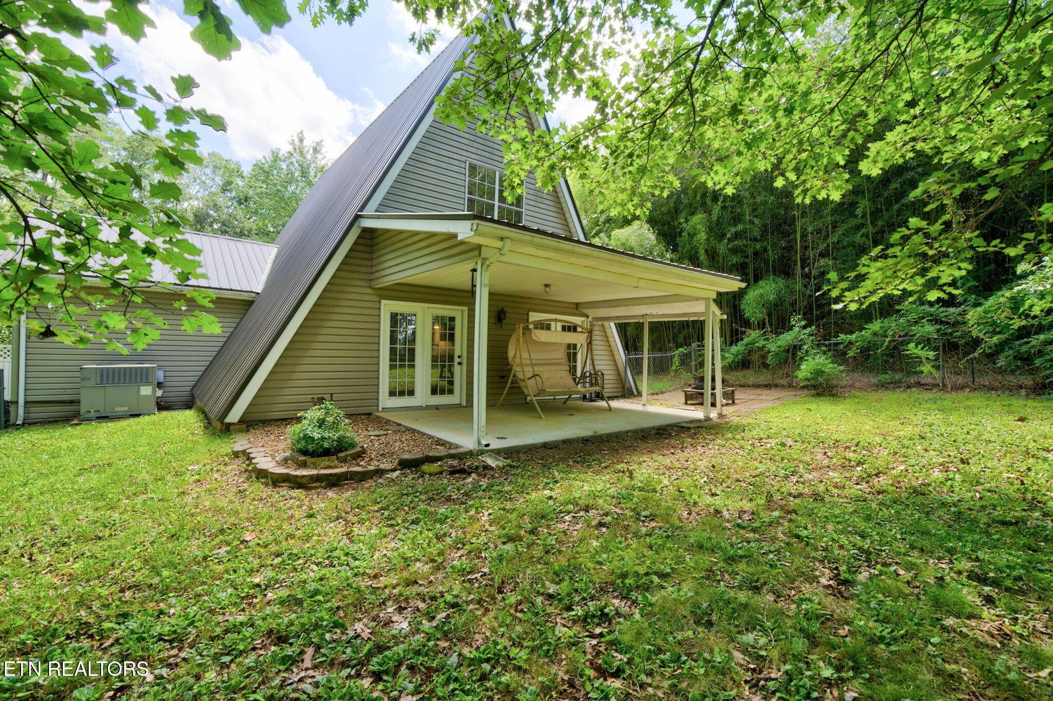 Image 4: 11-web-or-mls-2223 Wichita Dr_055_TNPC