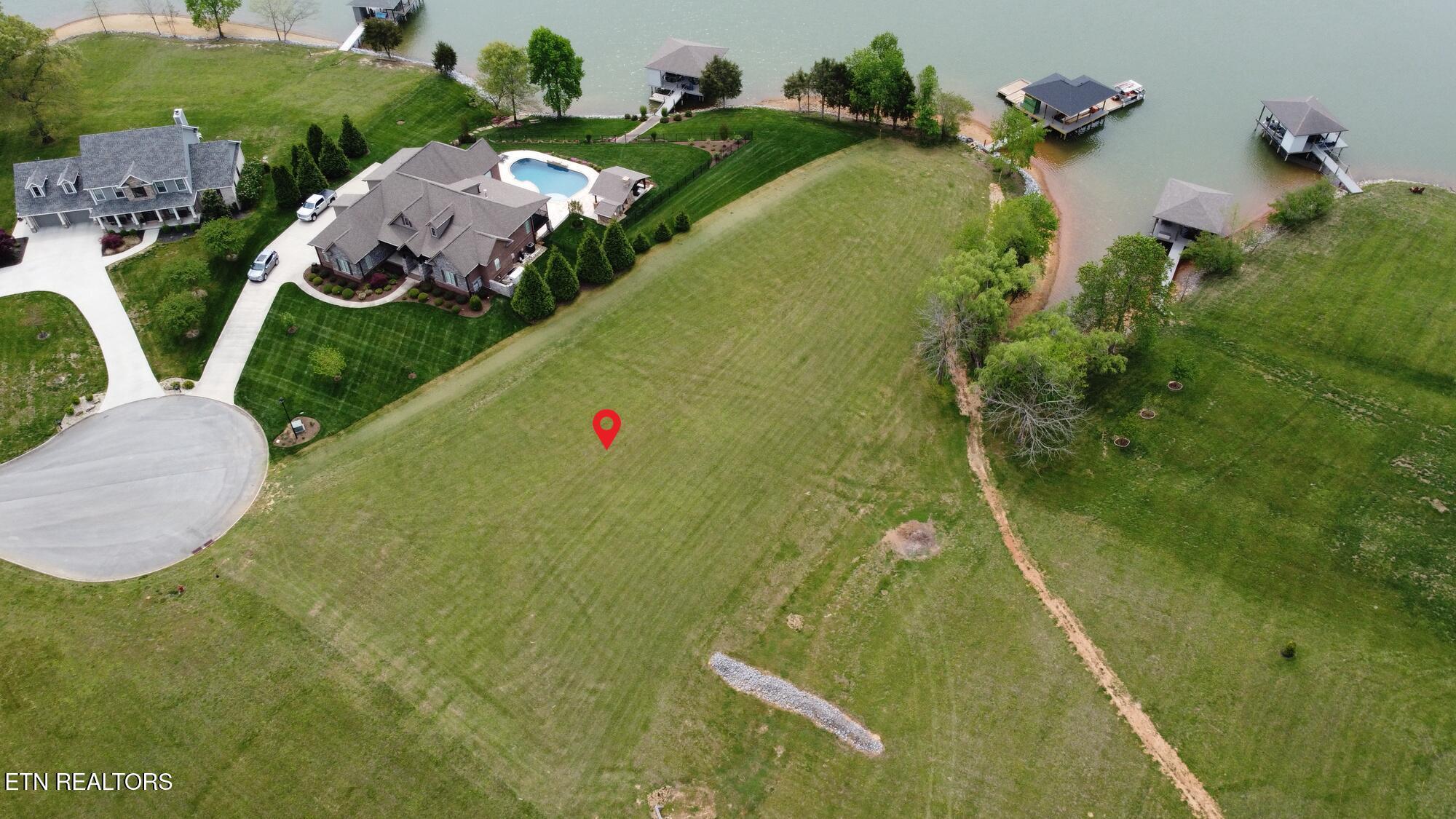 Image 3: 182-3