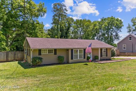 3910 Holston Hills Rd