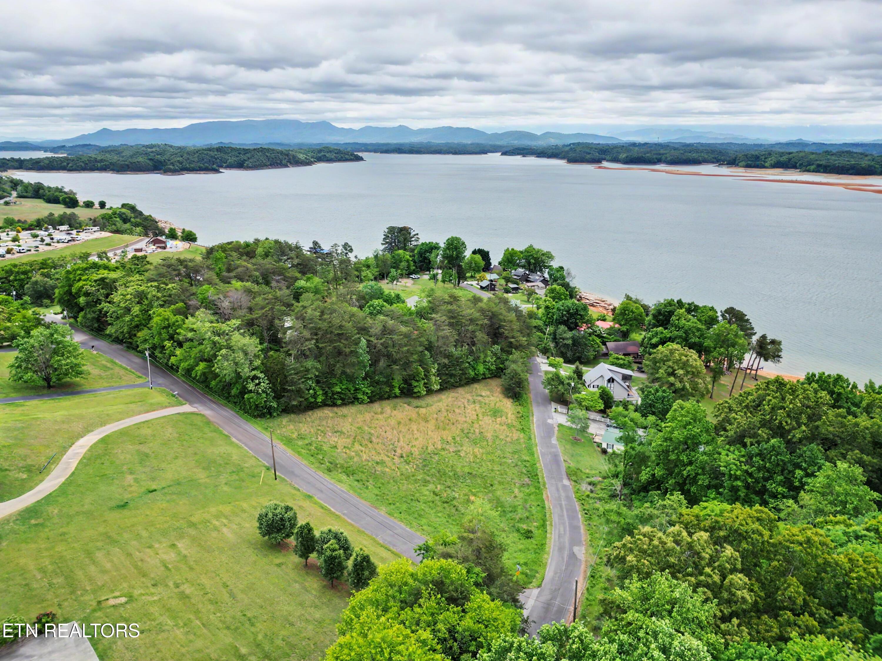 Image 1: 11_dji_0174