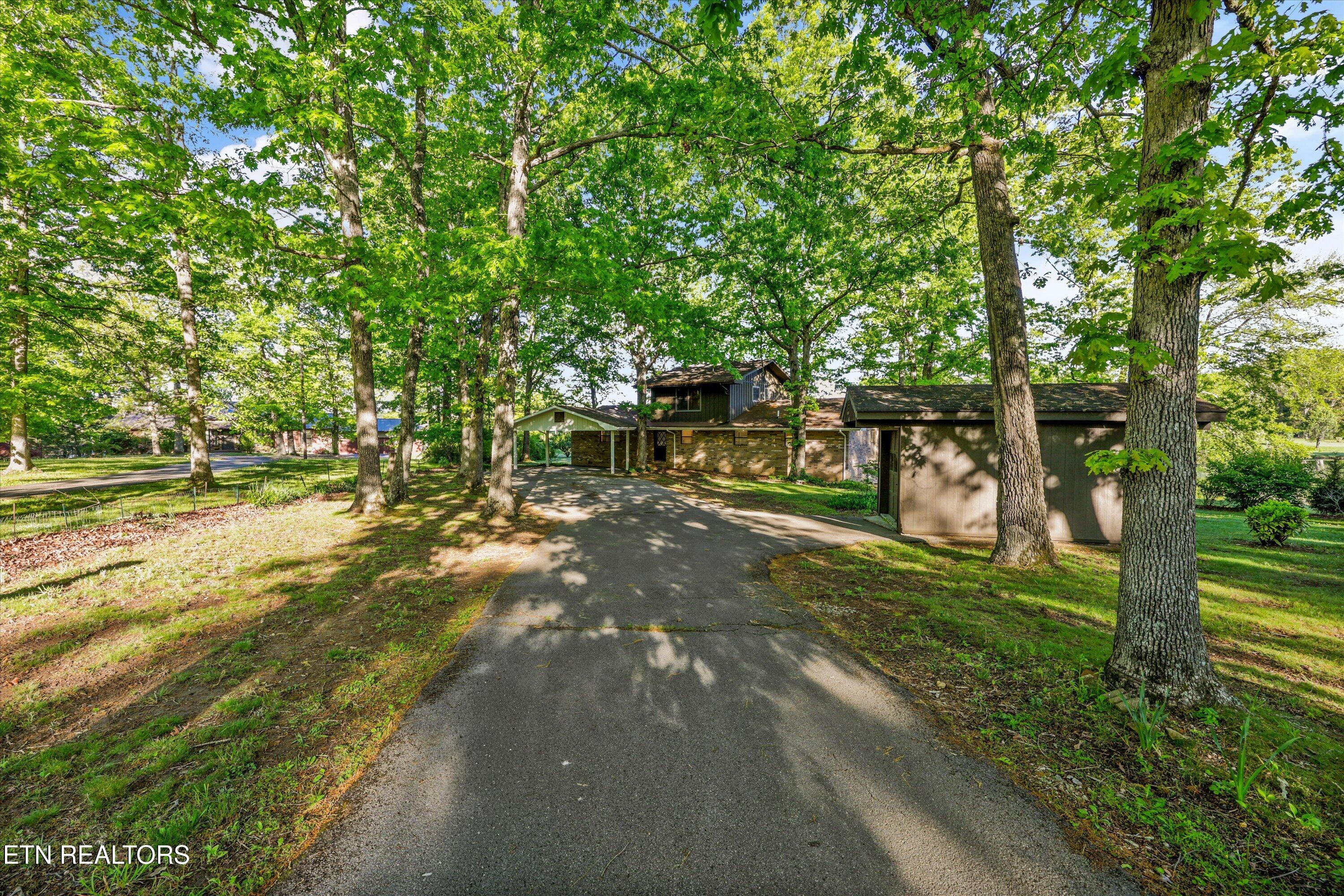 Image 2: 41-2024 Cravens Dr051