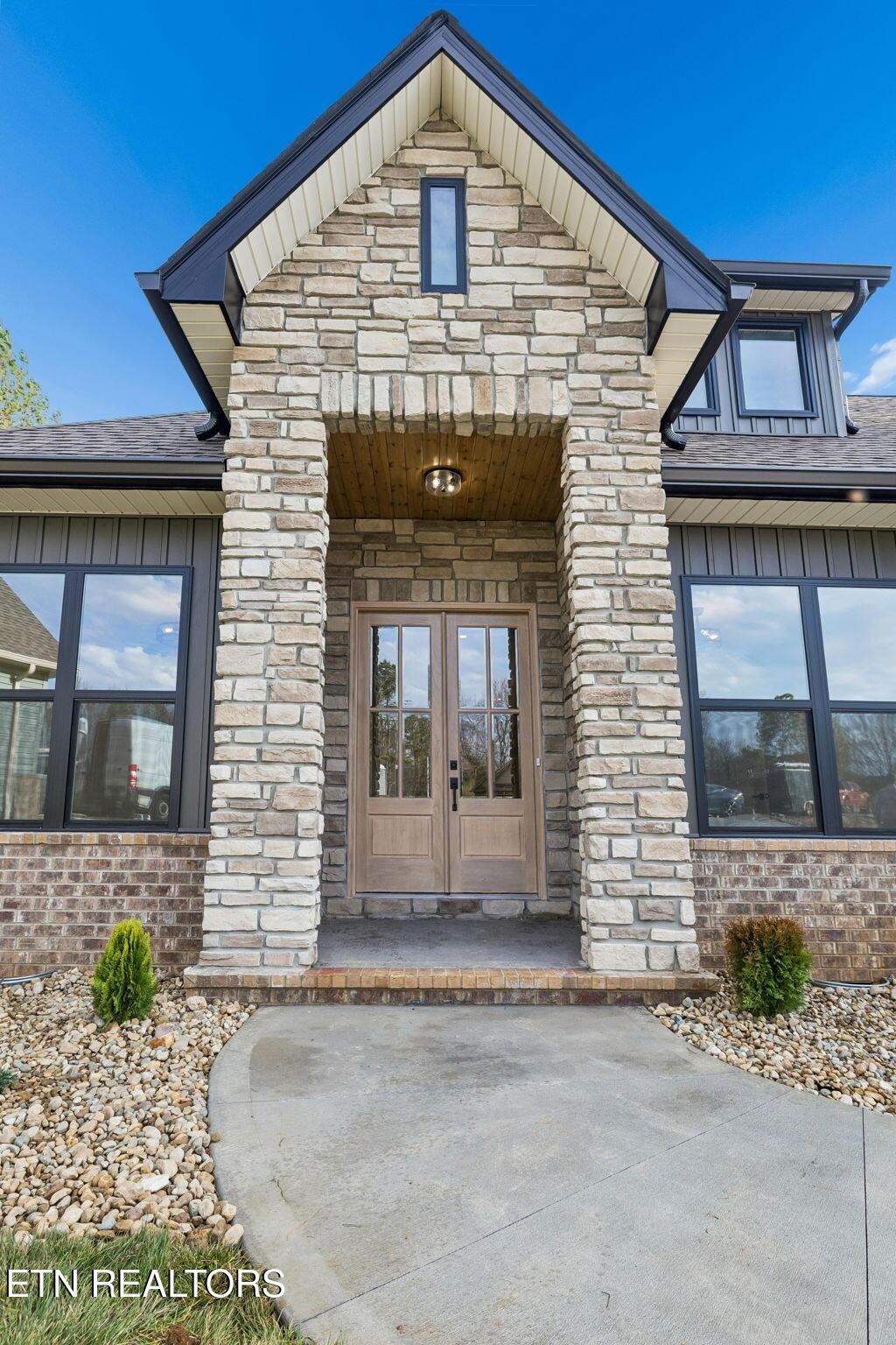 Image 4: 4-124 Utsesti Way - 001
