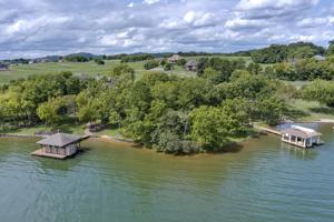105 Nuthatch Court