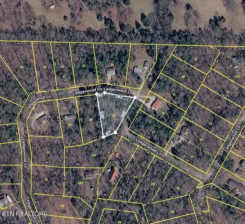 Image 1: Ledgerwood Lot 27 Overhead