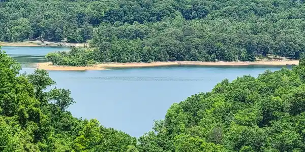 548 Hickory Pointe Lane