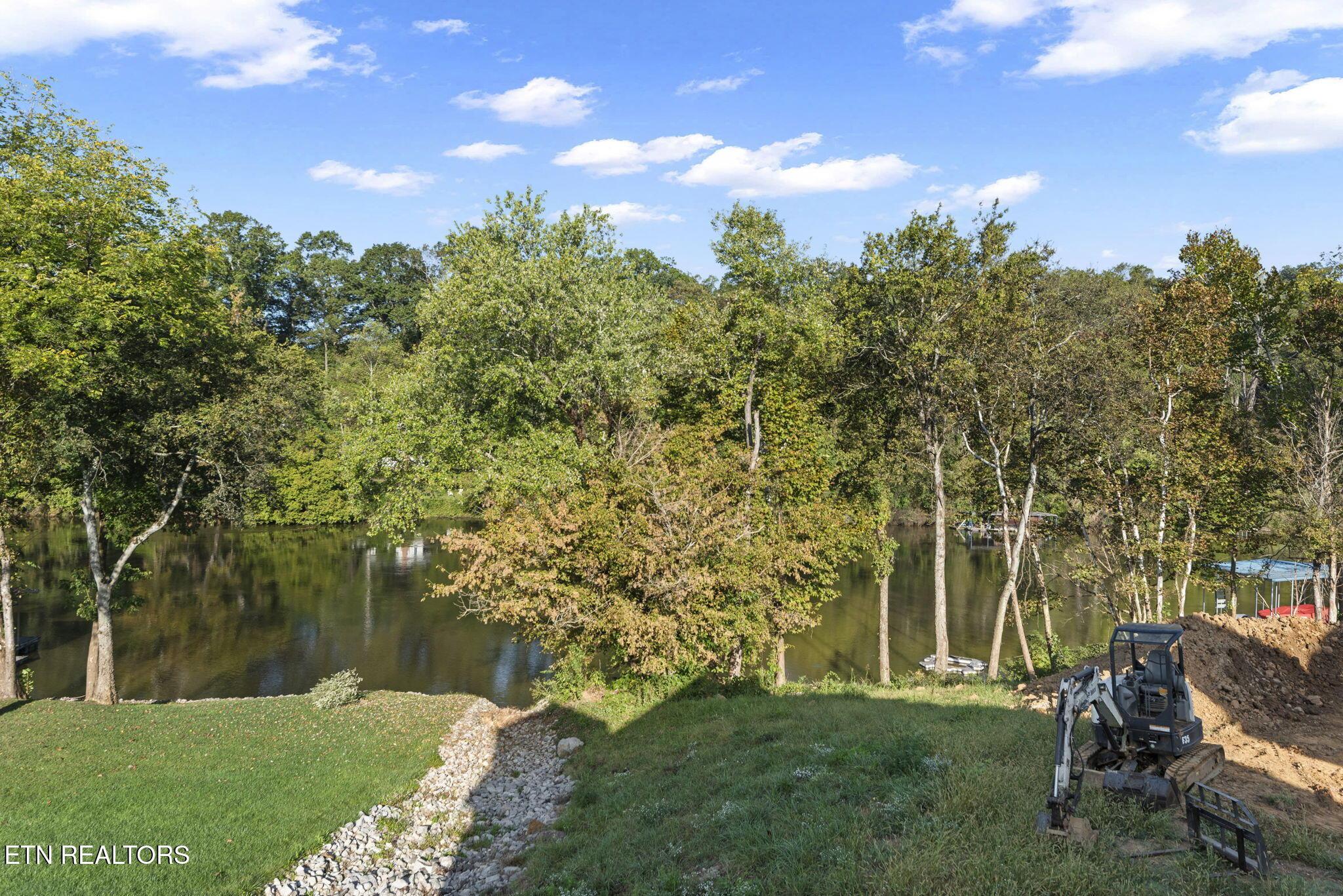 Image 2: 4844 Willow Bluff Circle