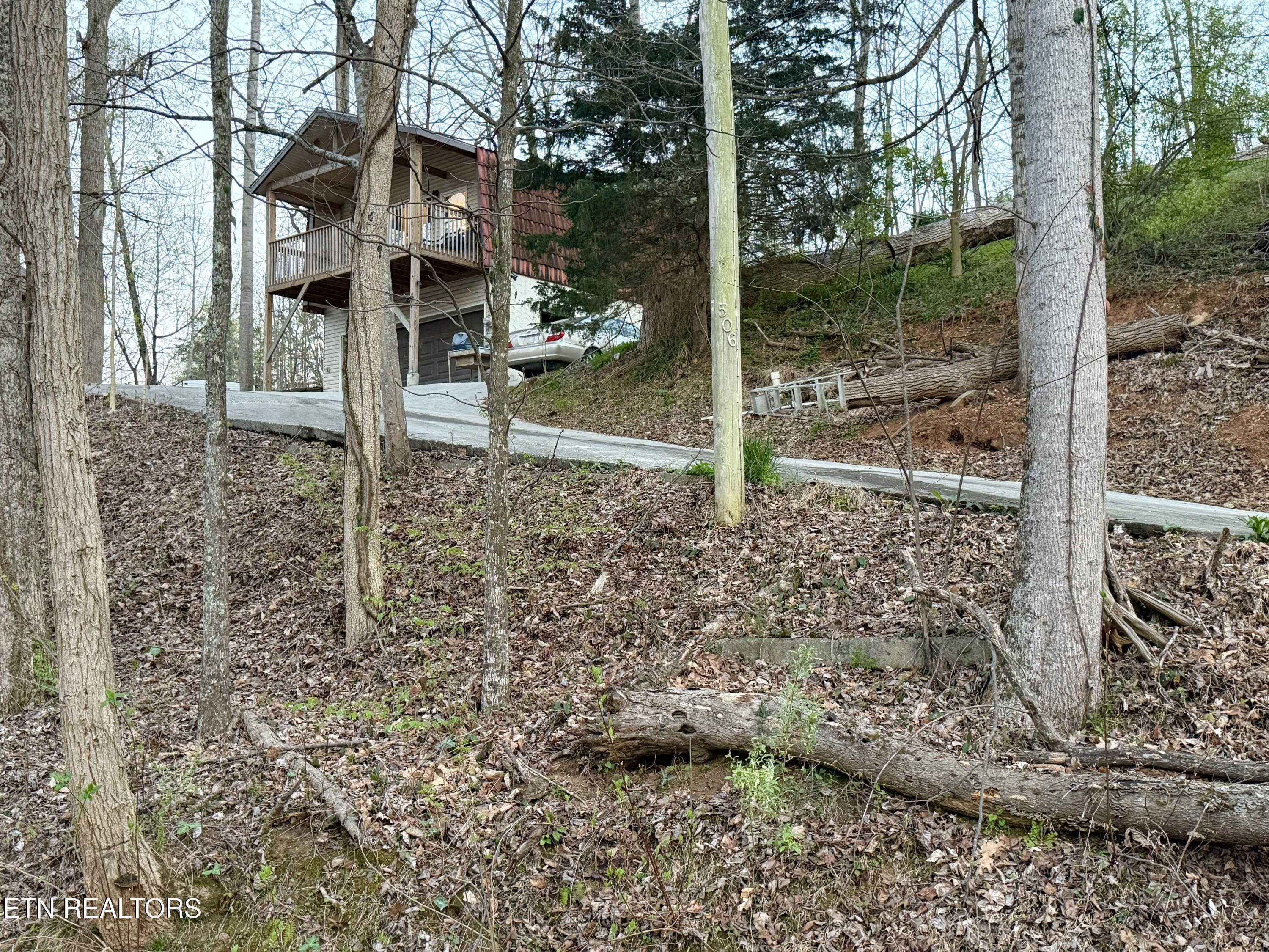 Image 1: Front from Lindsey Mill