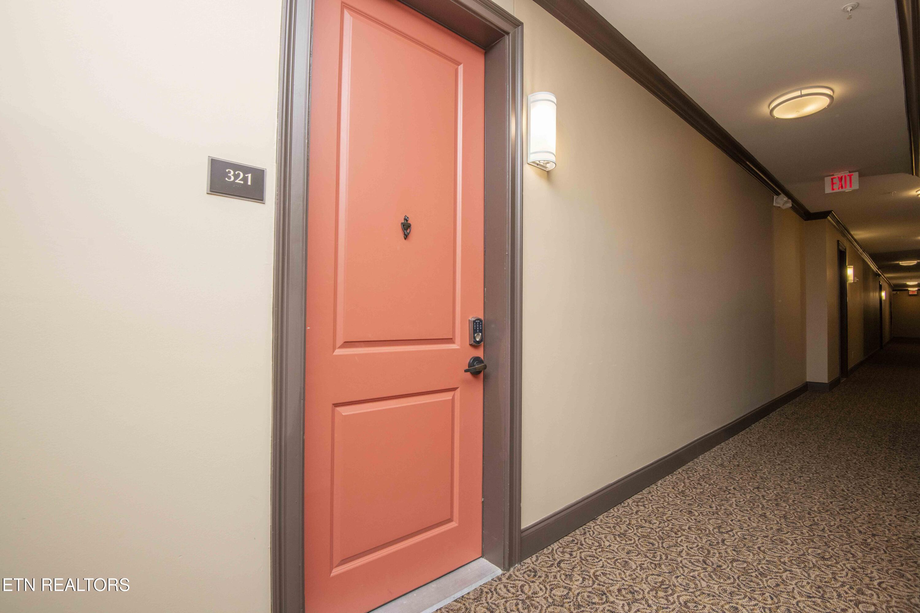 Image 3: hall_1