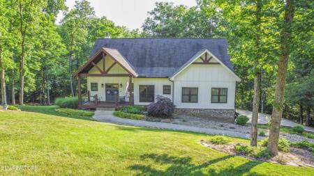 721 Lakeside Coves Way