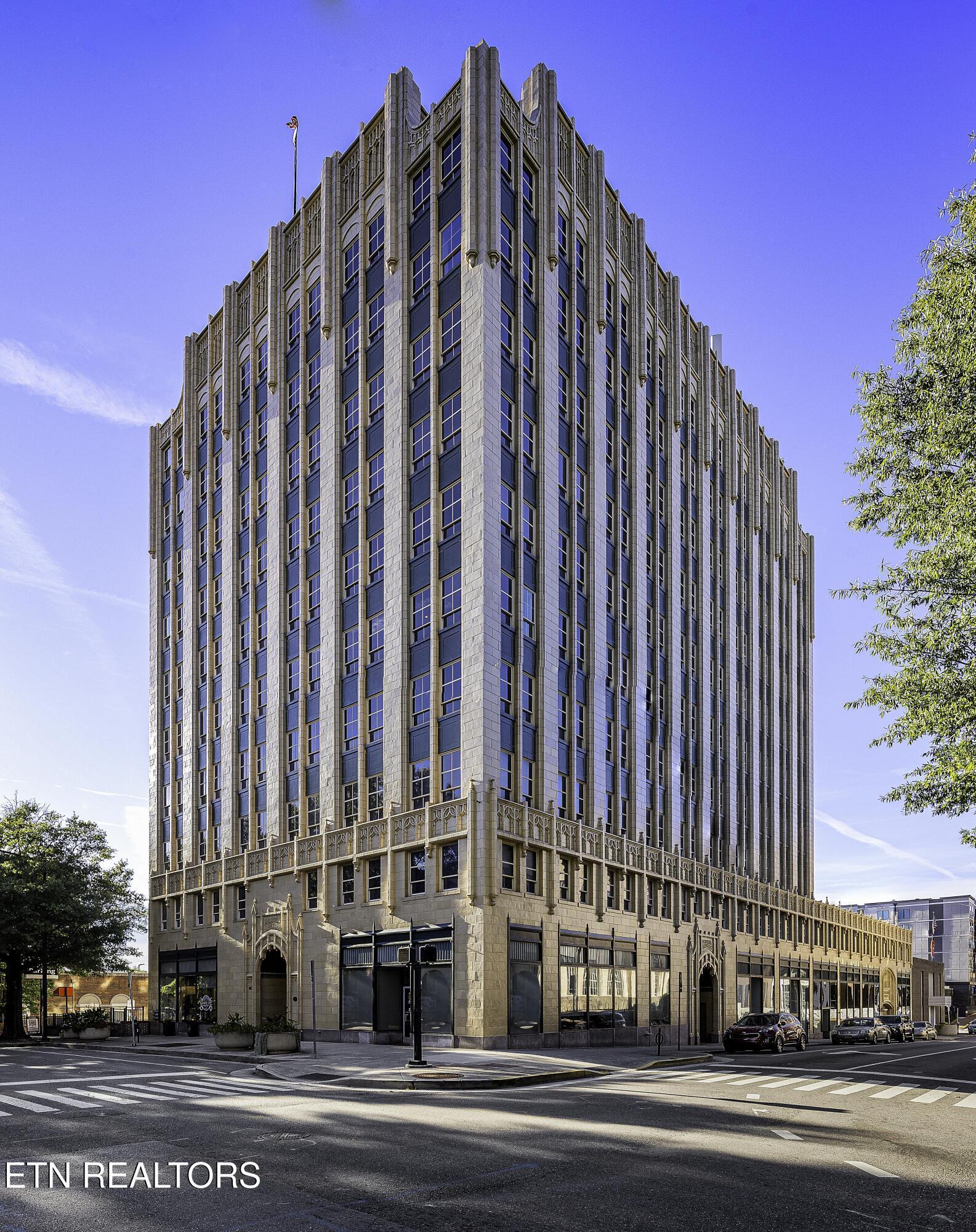 Image 1: 1 The Medical Arts Building